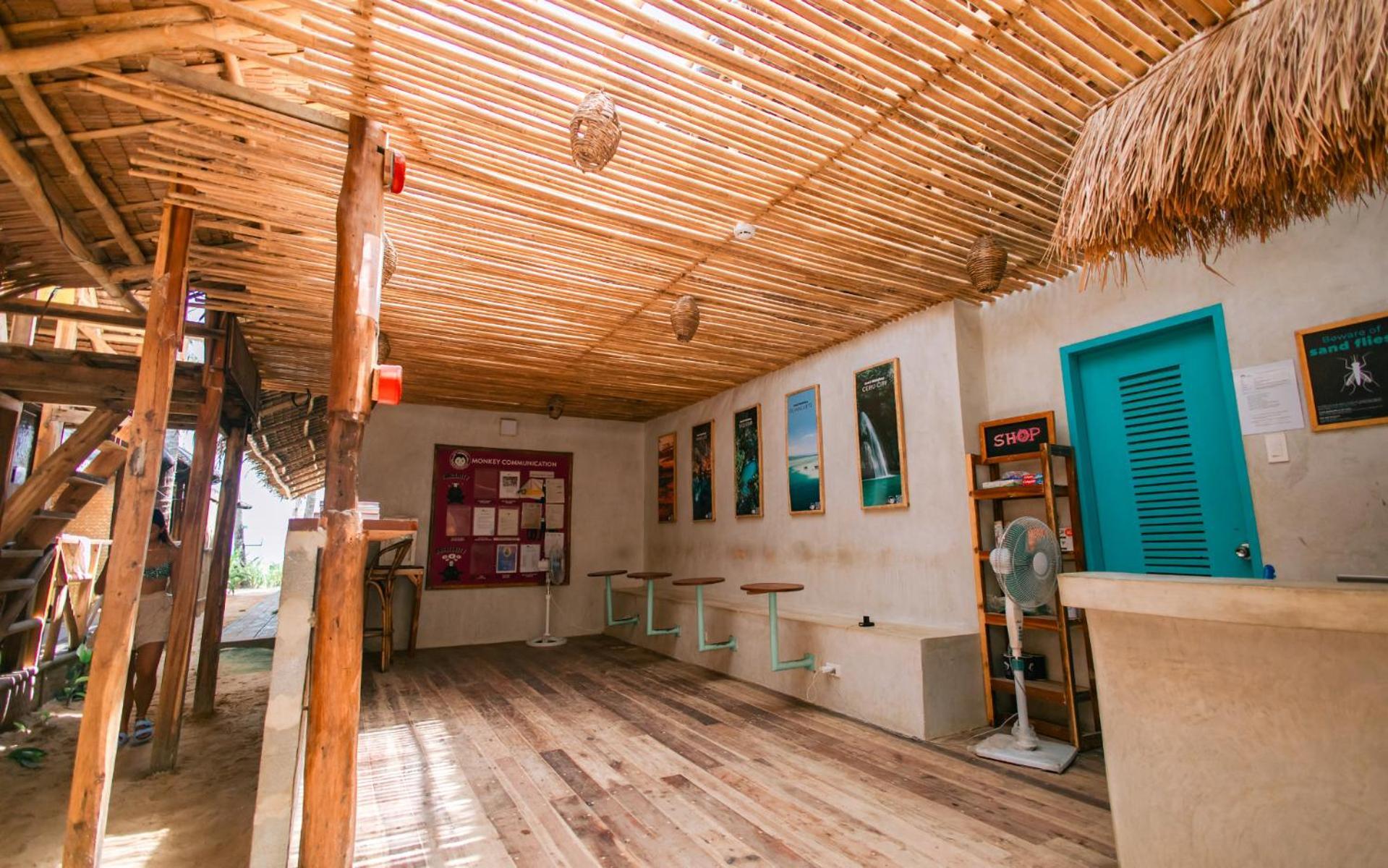 Mad Monkey Hostel Nacpan Beach (Adults Only) El Nido Bagian luar foto